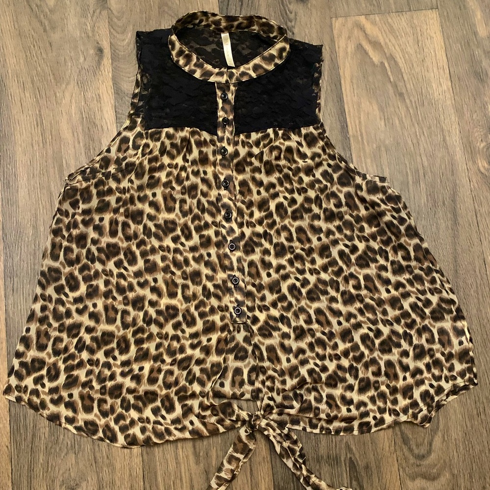 Leopard & Lace Sleeveless Top